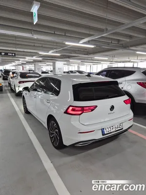Volkswagen Golf, 2023 — миниатюра 2