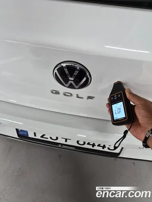Volkswagen Golf, 2023 — миниатюра 20