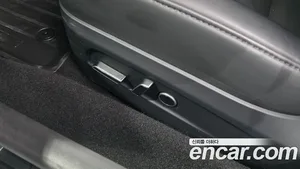 Tesla Model 3, 2024 — миниатюра 26