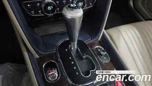 Bentley Flying Spur, 2017 — миниатюра 9