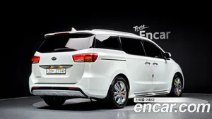 Kia Carnival, 2015 — миниатюра 2