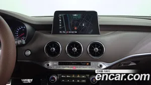 Kia Stinger, 2018 — миниатюра 18