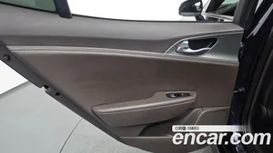 Kia Stinger, 2018 — миниатюра 15