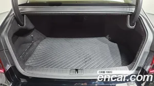 Genesis G90, 2022 — миниатюра 26