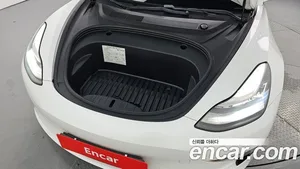 Tesla Model 3, 2020 — миниатюра 6