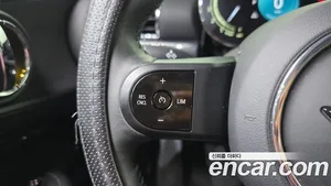 Mini Clubman, 2023 — миниатюра 31