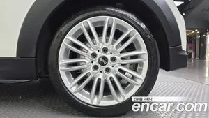 Mini Cooper, 2023 — миниатюра 7