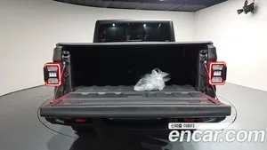 Jeep Gladiator, 2021 — миниатюра 25