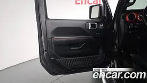 Jeep Gladiator, 2021 — миниатюра 13