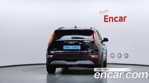 Kia Niro, 2023 — миниатюра 4