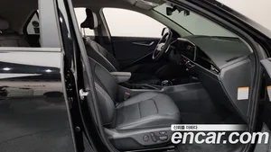 Kia Niro, 2023 — миниатюра 16