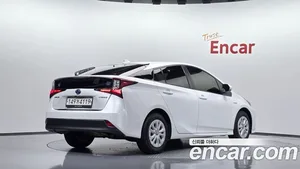 Toyota Prius, 2022 — миниатюра 1