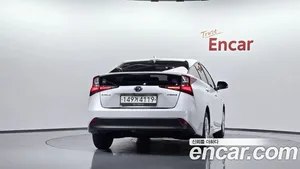 Toyota Prius, 2022 — миниатюра 3