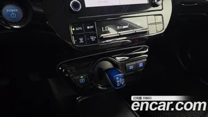 Toyota Prius, 2022 — миниатюра 11