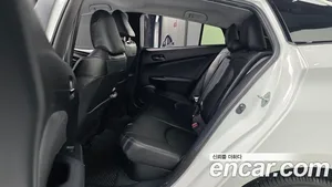 Toyota Prius, 2022 — миниатюра 17