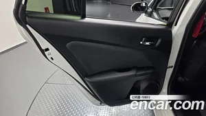 Toyota Prius, 2022 — миниатюра 14