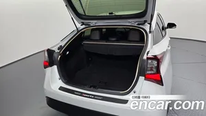 Toyota Prius, 2022 — миниатюра 28