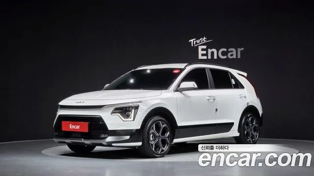 Kia Niro, 2024 — фото автомобиля из Кореи