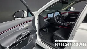 Genesis GV70, 2024 — миниатюра 13