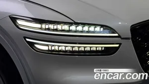 Genesis GV70, 2024 — миниатюра 8