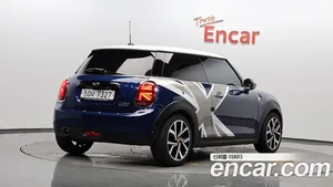 Mini Cooper, 2018 — миниатюра 1