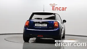 Mini Cooper, 2018 — миниатюра 3
