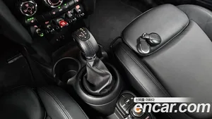 Mini Cooper, 2018 — миниатюра 11