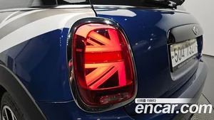 Mini Cooper, 2018 — миниатюра 8