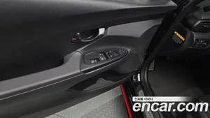 Hyundai Veloster, 2018 — миниатюра 25