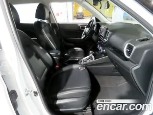 Hyundai Venue, 2022 — миниатюра 8