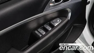 Genesis G70, 2019 — миниатюра 16