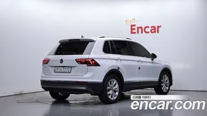 Volkswagen Tiguan, 2020 — миниатюра 2
