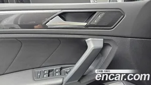Volkswagen Tiguan, 2020 — миниатюра 17