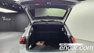 Volkswagen Tiguan, 2020 — миниатюра 20