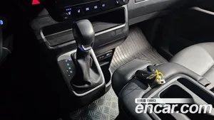 Hyundai Staria, 2023 — миниатюра 9
