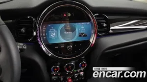 Mini Cooper, 2023 — миниатюра 14