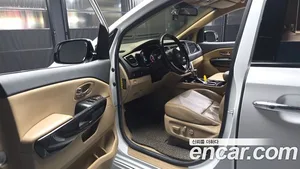 Kia Carnival, 2018 — миниатюра 10