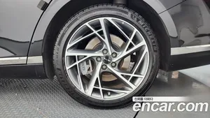 Genesis G90, 2022 — миниатюра 7