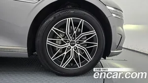 Genesis G90, 2022 — миниатюра 7