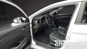 Hyundai Avante, 2018 — миниатюра 13