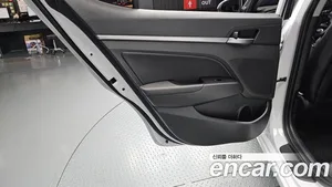 Hyundai Avante, 2018 — миниатюра 15