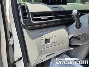 Hyundai Staria, 2022 — миниатюра 11