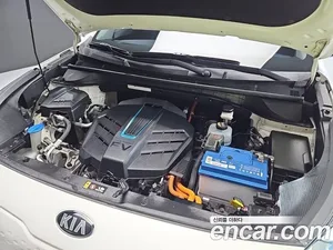 Kia Niro, 2019 — миниатюра 5