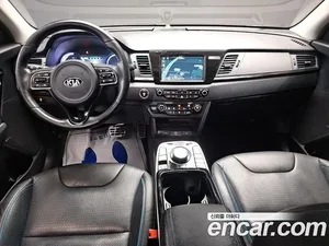 Kia Niro, 2019 — миниатюра 7