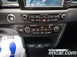 Kia Niro, 2019 — миниатюра 10