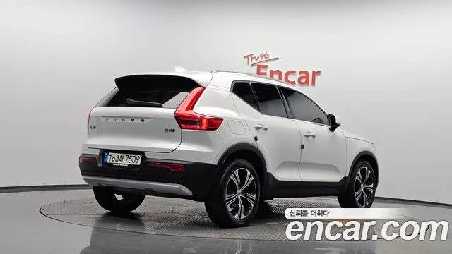 Volvo XC40, 2021 — фото автомобиля из Кореи