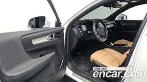 Volvo XC40, 2021 — миниатюра 12