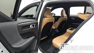 Volvo XC40, 2021 — миниатюра 17