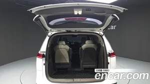 Kia Carnival, 2020 — миниатюра 31