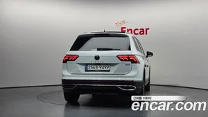 Volkswagen Tiguan, 2022 — миниатюра 4